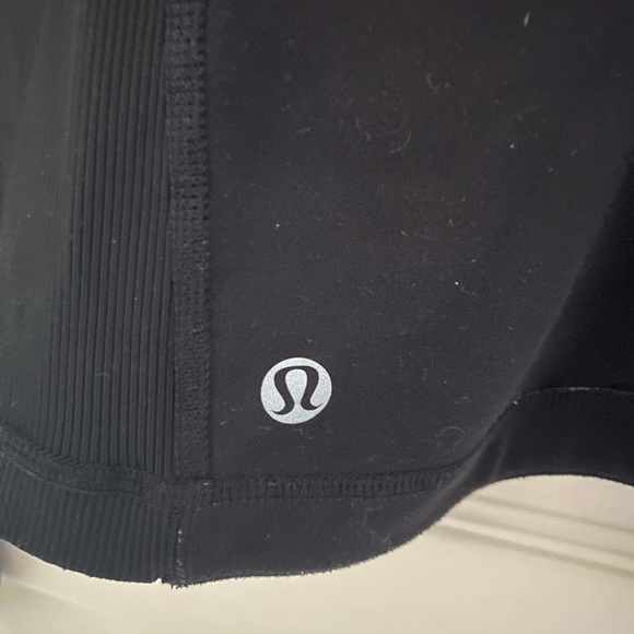 Lululemon long sleeve black reversible 6 - Picture 6 of 7